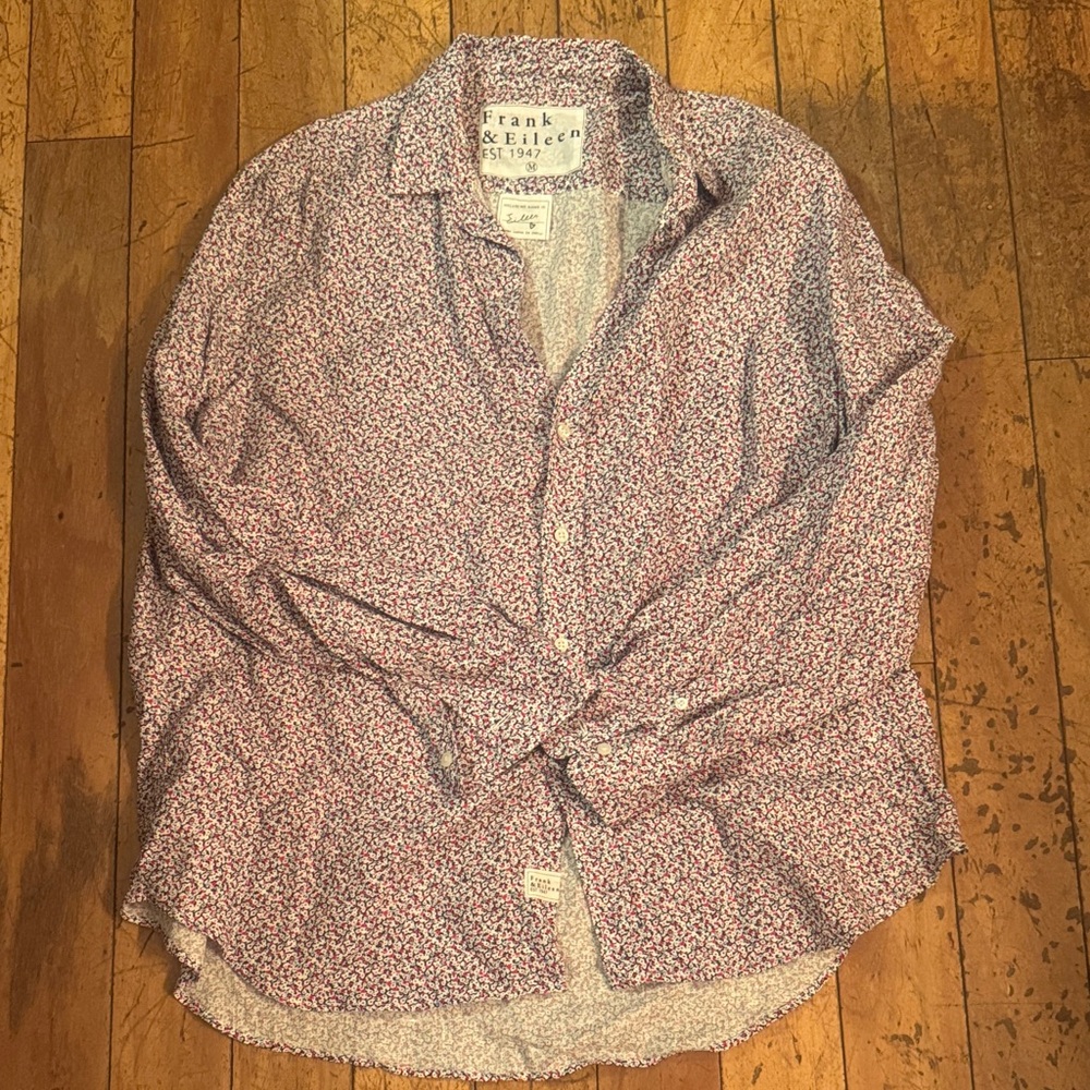 Frank & Eileen Red and White Patterned Shirt